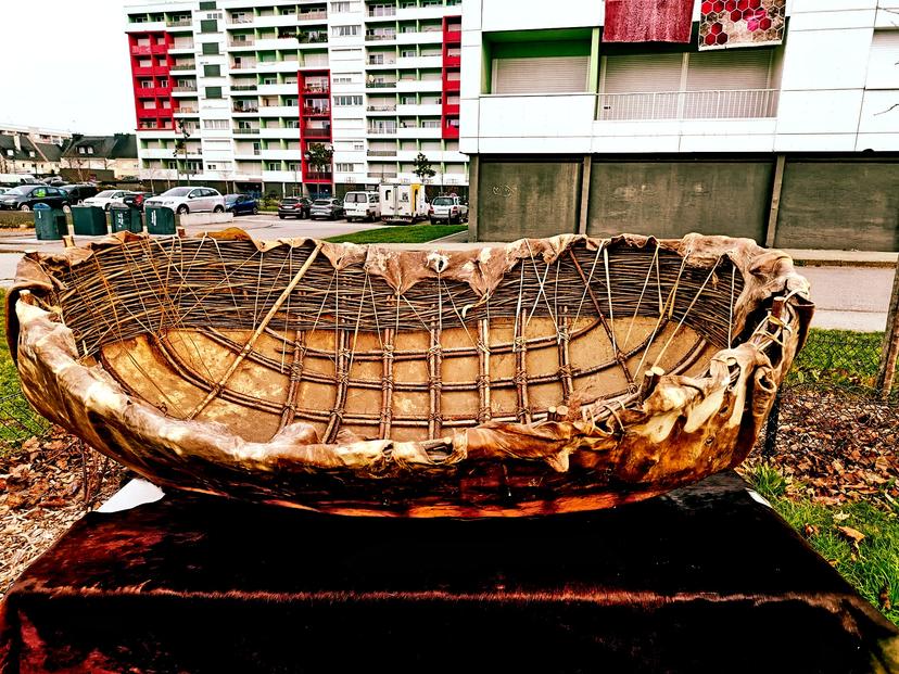 Démêle tes racines #14 Bateau sur l'eau